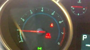 Chevrolet Cruze 1.8 LS AT 2011 стук двигателья (холодный запуск)
