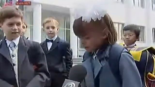 Бедному ребёнку весь праздник испортили и шарик не дали — ЯндексВидео