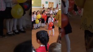 В день когда в семье родной Бог меня послал!!!