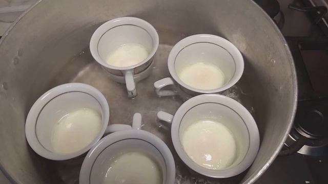 Вкусный и оригинальный завтрак-яичные "пироженки" смотреть онлайн