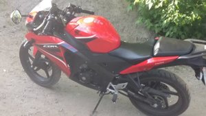 Обзор мотоцикла Honda CBR 150R Часть 1