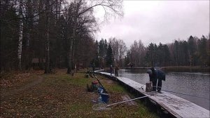 Работают стационарные снасти. Клёвое место, Лосиный остров, верхний водоём.