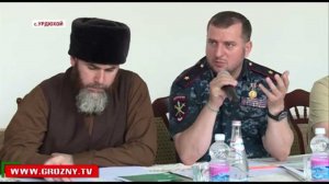 Беседа против ваххабизма прошла между представителями ведомств и школьниками в Шатое
