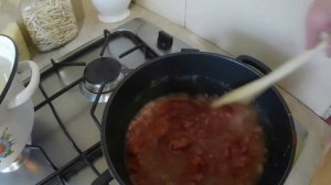 Спагетти болоньезе с тушенкой - очень быстро и вкусно!!!
