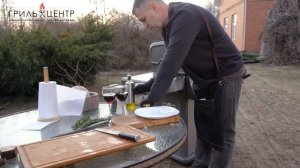 Пицца на газовом гриле Napoleon. Быстро и просто!