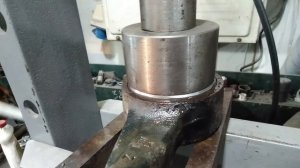 Вольво ФМ. Подвеска кабины.