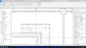 Размещаю колонну под лестничной площадкой в Revit