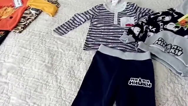 Первый раз в ясли! Собираем минимальный комплект одежды.