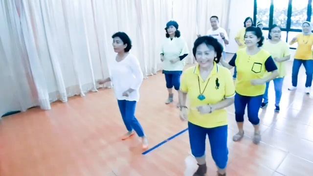Senorita Bachata - linedance by Duma Kristina S & Mitha Primasari смотреть онлайн