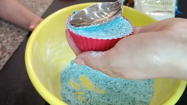 Бомбочка для ванны своими руками. Делайте вместе с детьми / Colibri art смотреть онлайн