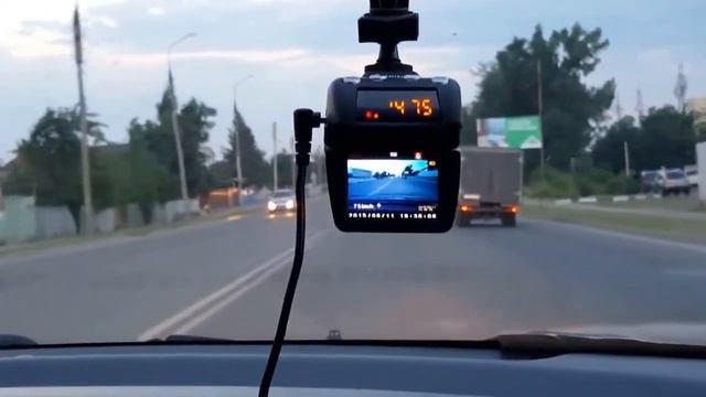 Видеорегистратор 3 в 1 Subini GR-H9+ STR смотреть онлайн