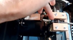 Механизм точной регулировки наклона диска распиловочного станка (настольного).