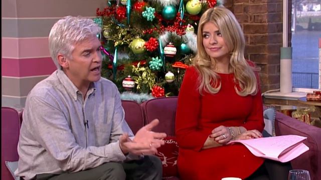 Jahmene Douglas chats with Philip and Holly on This Morning смотреть онлайн