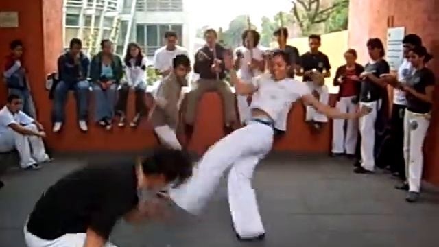 Longe do Mar Capoeira 2 смотреть онлайн