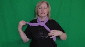 КАК БЫСТРО И КРАСИВО ЗАВЯЗАТЬ ШЕЙНЫЙ ПЛАТОК на возрастную шею