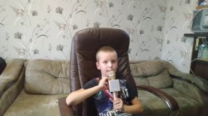 Песня едим едим в соседнее село.
