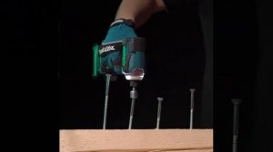 Makita XGT TD001GZ Шуруповерт аккумуляторный