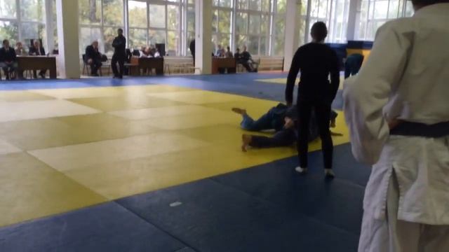 Дядя веник на соревнованиях по дзюдо смотреть онлайн