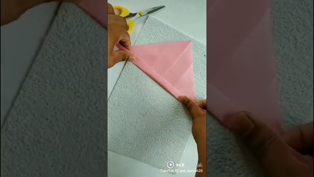 Cute mini polythene ? смотреть онлайн