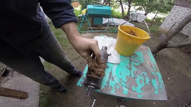 Глиномялка своими руками. Сборка и переминание глины. смотреть онлайн