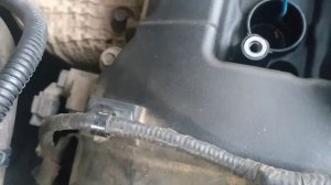 Как выкрутить часть свечи из свечного колодца