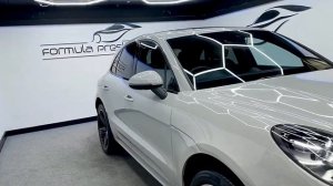 2020 Porsche Macan S in Crayon