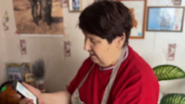 ВЛОГ: ПРАЗДНИК! УТРОМ ИДУ В МАГАЗИН ЦВЕТОВ... смотреть онлайн