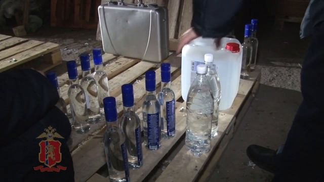 В Минусинске производители контрафакта ждут суда под подпиской о невыезде смотреть онлайн