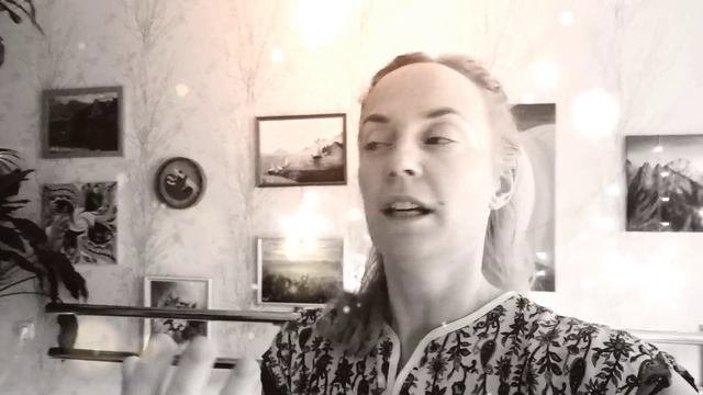 Связь только в текстовом виде. Пишите СМС или на Ватсап