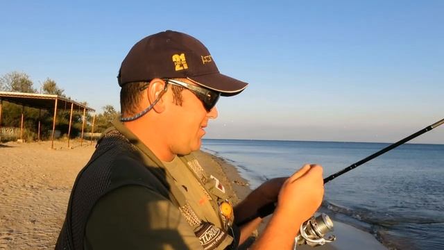 Ловля на отводной поводок на Чёрном море смотреть онлайн