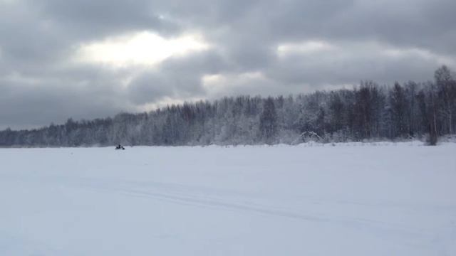 Выходные снегоход смотреть онлайн