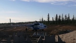 взлет вертолёта ми-8 санитарной авиации