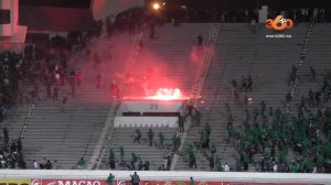 Массовая драка фанатов