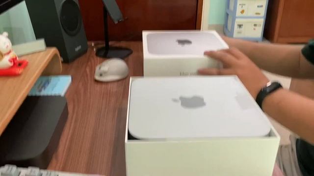 Khui hộp Mac Mini M1 phiên bản 16gb RAM với 256gb SSD смотреть онлайн
