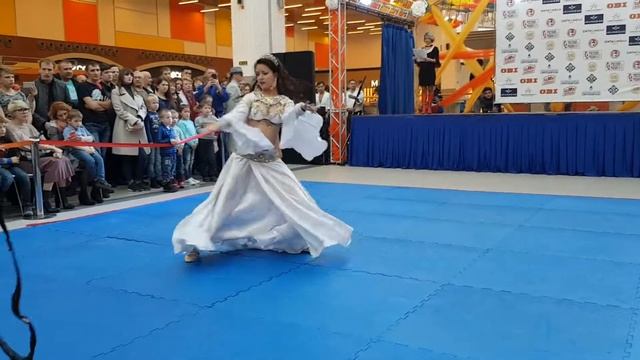 Анастасия Вишневская. АМРИТА студия женской йоги. смотреть онлайн