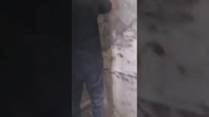 Демонтаж плиткы с помощью перфоратора.