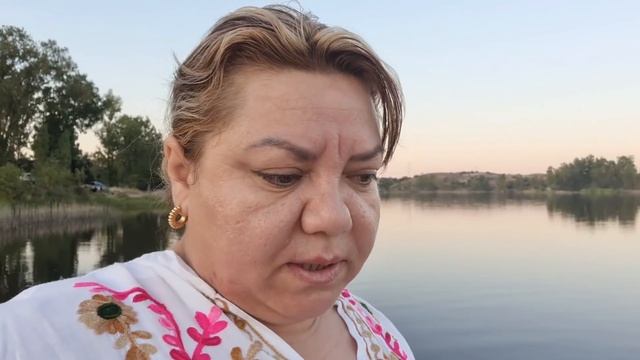 ПОЙМАЛА РЫБУ НА МИЛЛИОН смотреть онлайн