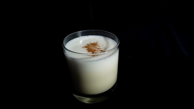 ЭГГ-НОГ | Кухни мира смотреть онлайн