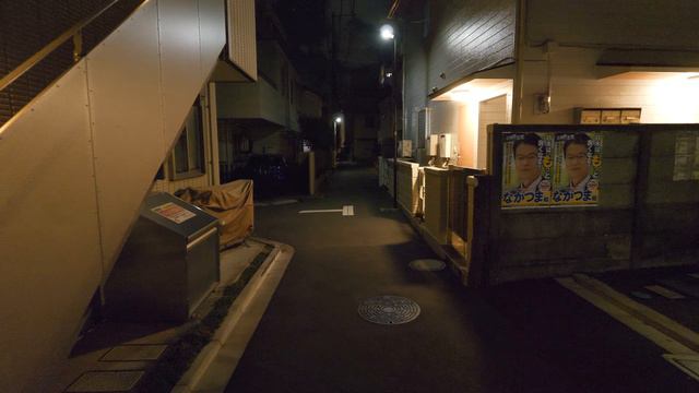 4K・Ночная прогулка от Син-Окубо до Накано смотреть онлайн