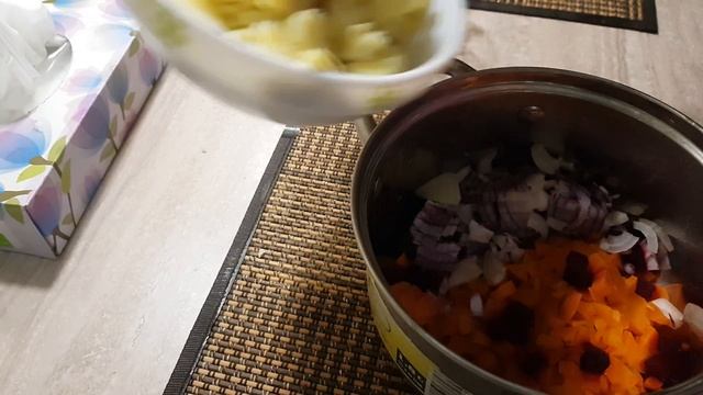 ничего нового ..винегрет!??! как использовать мелкий картофель!