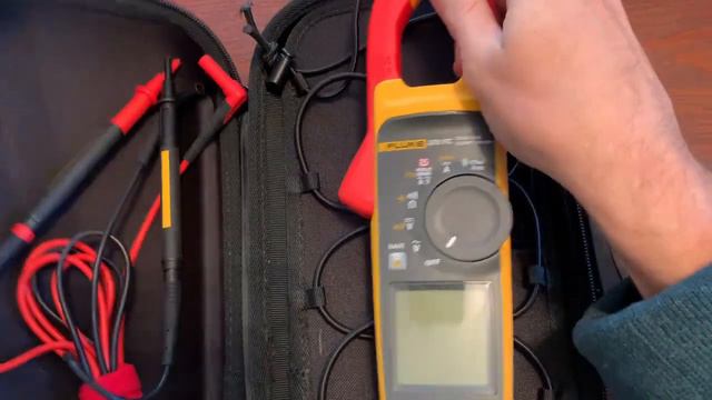 Which to Choose Fluke-378, 377, 376 FC? - Fluke Fridays - Episode 25 смотреть онлайн