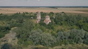 Эту церковь охраняли пушкой с ядрами