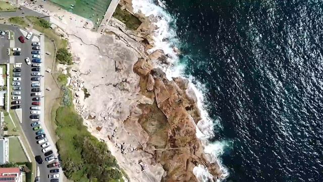 Will the DJI Mavic Air take over the Mavic Pro's spot? Short video of Sydney смотреть онлайн