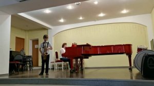 "Андантино" А.Хачатурян ( саксофон)