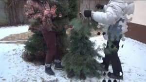 Новогодний гном к вам в дом. Украшаем свой двор. Гном из веток.