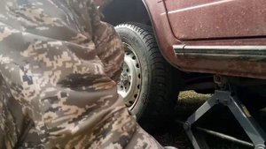 Замена колеса на автомобиле Ваз 2107