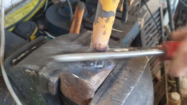 Soldadora Inverter Pampa Hogar ARC 200 смотреть онлайн