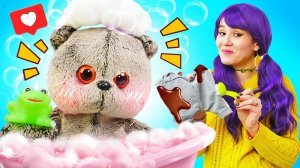 Кот Басик купается  Видео для детей про игрушки Basik