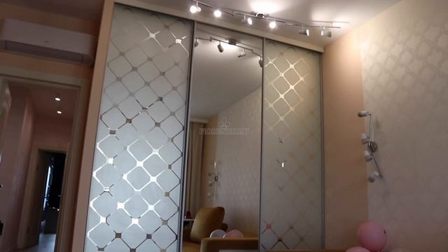 Встроенный шкаф-купе в детскую комнату для девочки смотреть онлайн