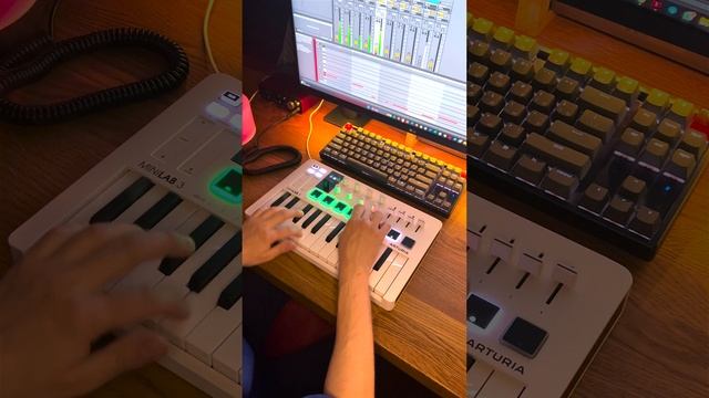 SNAP! - Rhythm Is A Dancer   Arturia MINILAB 3